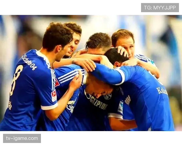 沙尔克04反击效率显著提升，展现本赛季强劲竞争力