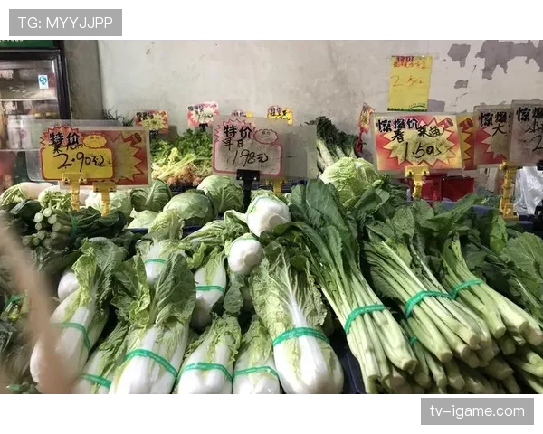 孙兴慜训练完直接去超市买打折菜？这自律和抠门是真实存在的吗